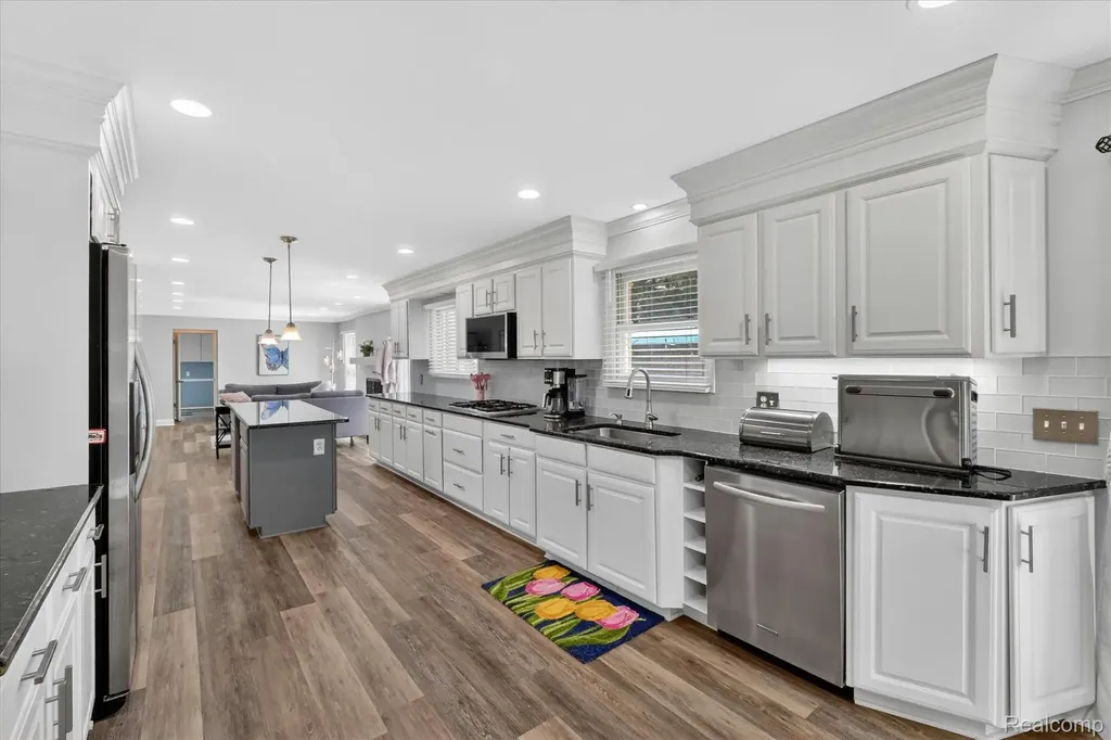 4121 Antique Lane Bloomfield Hills City MI 48302