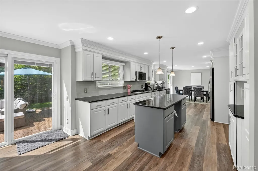 4121 Antique Lane Bloomfield Hills City MI 48302