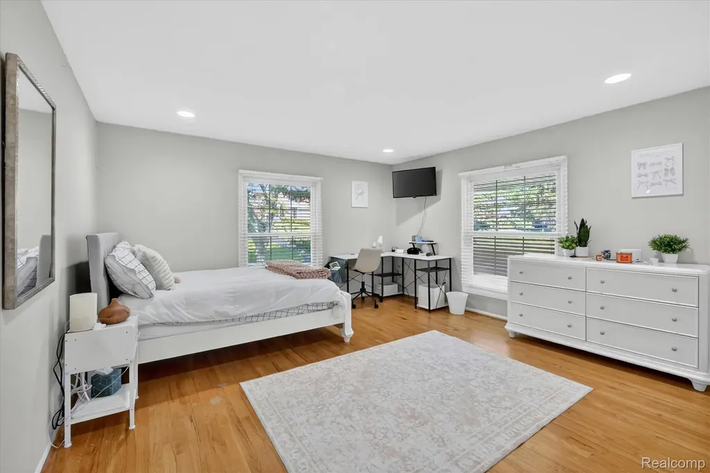 4121 Antique Lane Bloomfield Hills City MI 48302