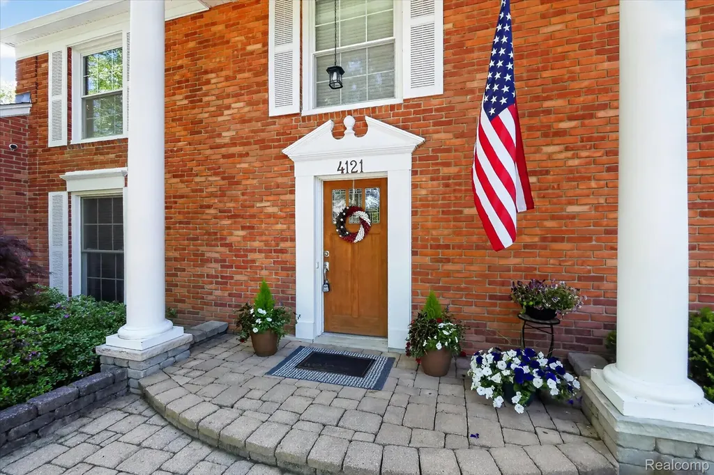 4121 Antique Lane Bloomfield Hills City MI 48302