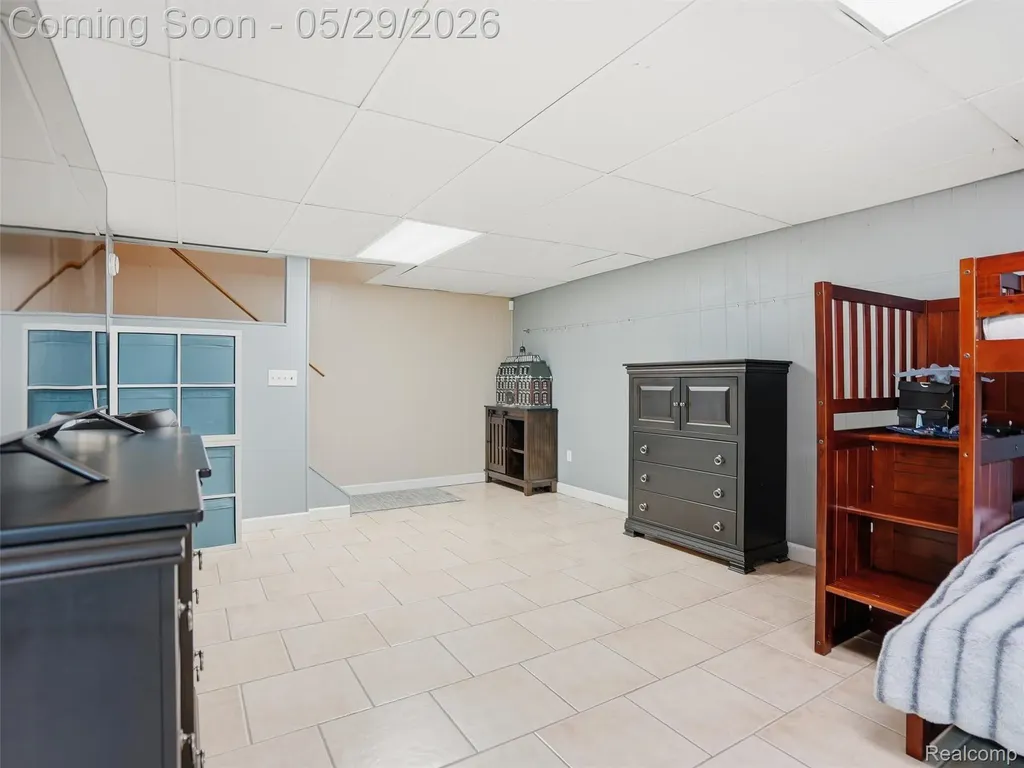 10839 9 Mile Road Green Oak Township MI 48189