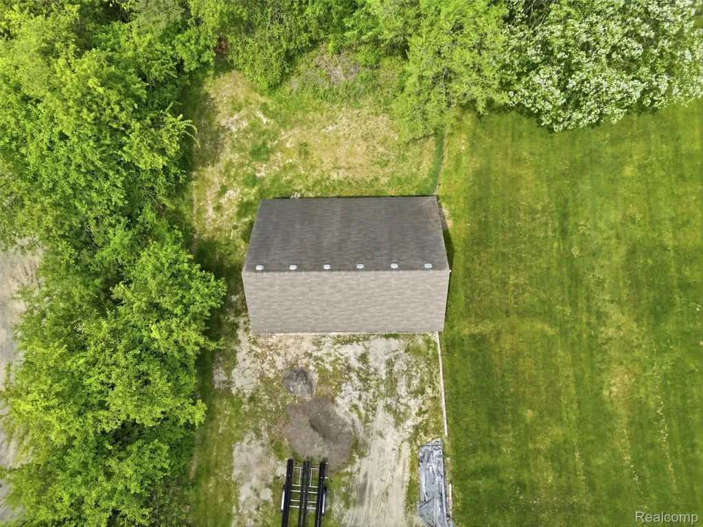10839 9 Mile Road Green Oak Township MI 48189