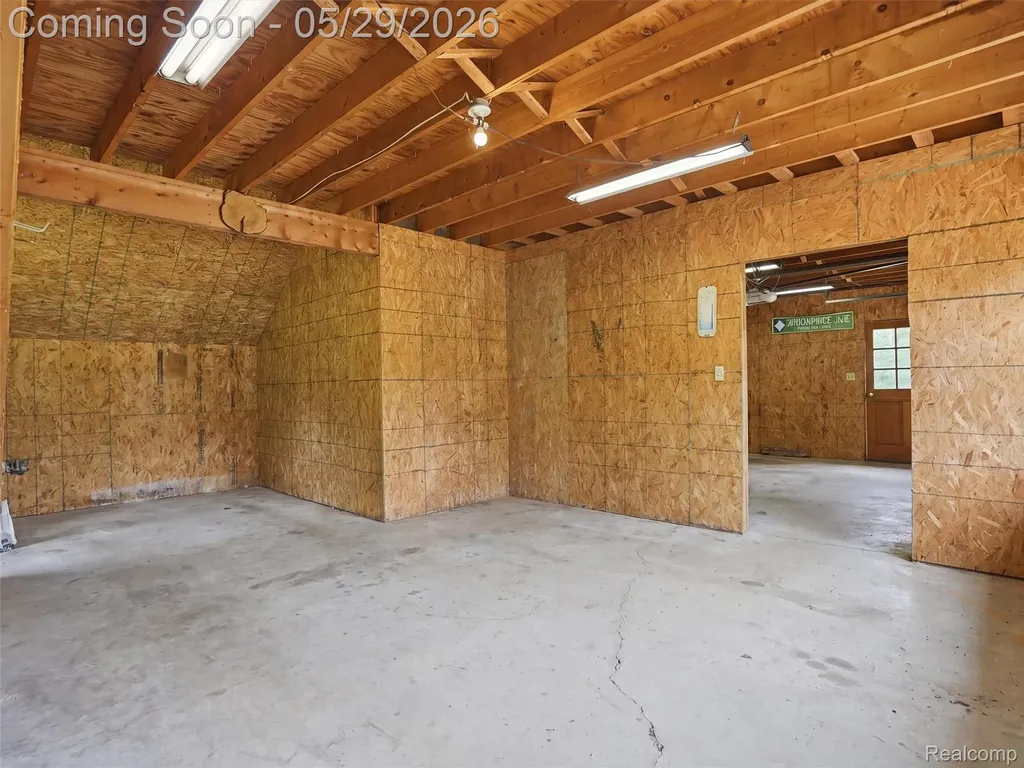 10839 9 Mile Road Green Oak Township MI 48189