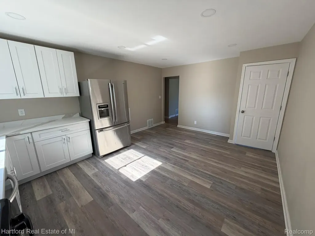 6212 Westwood Street Detroit City MI 48228