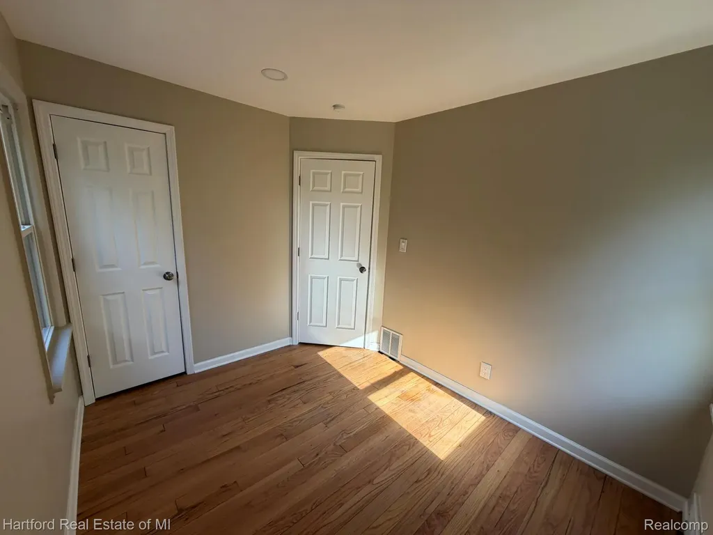 6212 Westwood Street Detroit City MI 48228