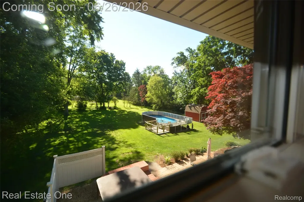 615 Willard Avenue Rochester Hills City MI 48307