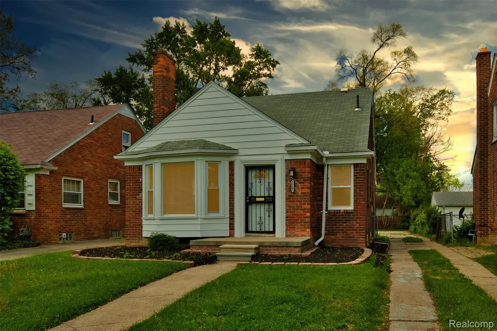 16605 Prevost Street Detroit City MI 48235