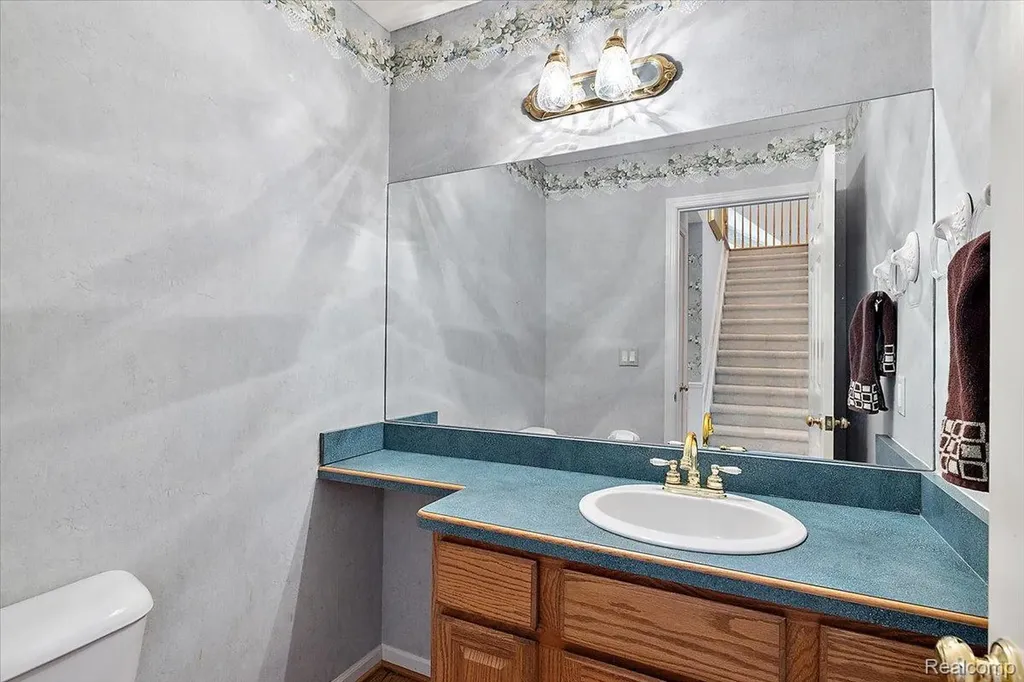 45325 Stonehedge Drive Plymouth Charter Township MI 48170