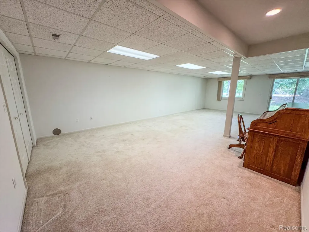 45325 Stonehedge Drive Plymouth Charter Township MI 48170