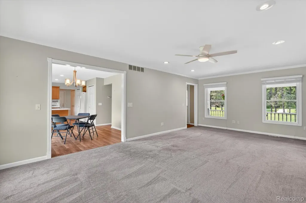2724 Ore Valley Drive Hartland Township MI 48353