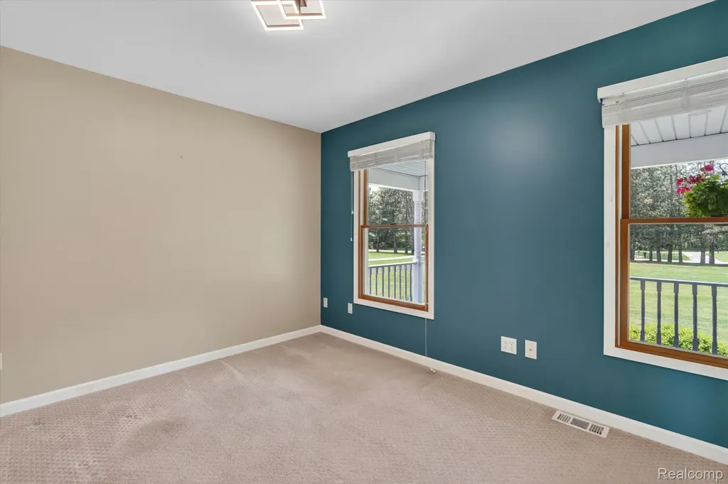 2724 Ore Valley Drive Hartland Township MI 48353