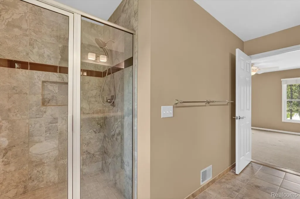 2724 Ore Valley Drive Hartland Township MI 48353
