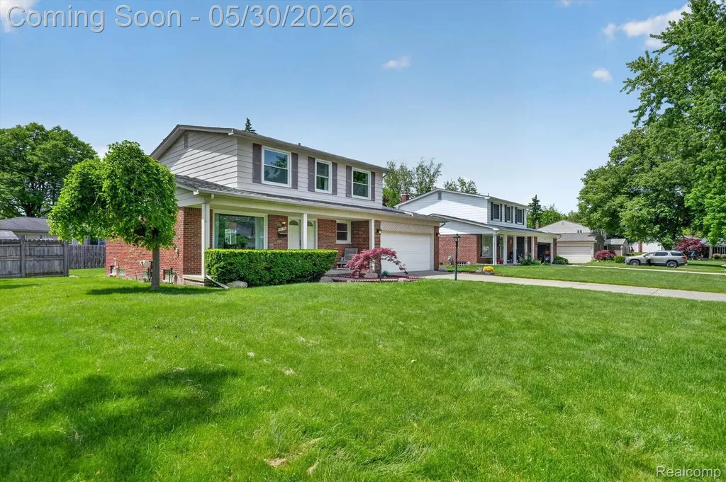 4059 Gatesford Circle Drive Troy City MI 48085