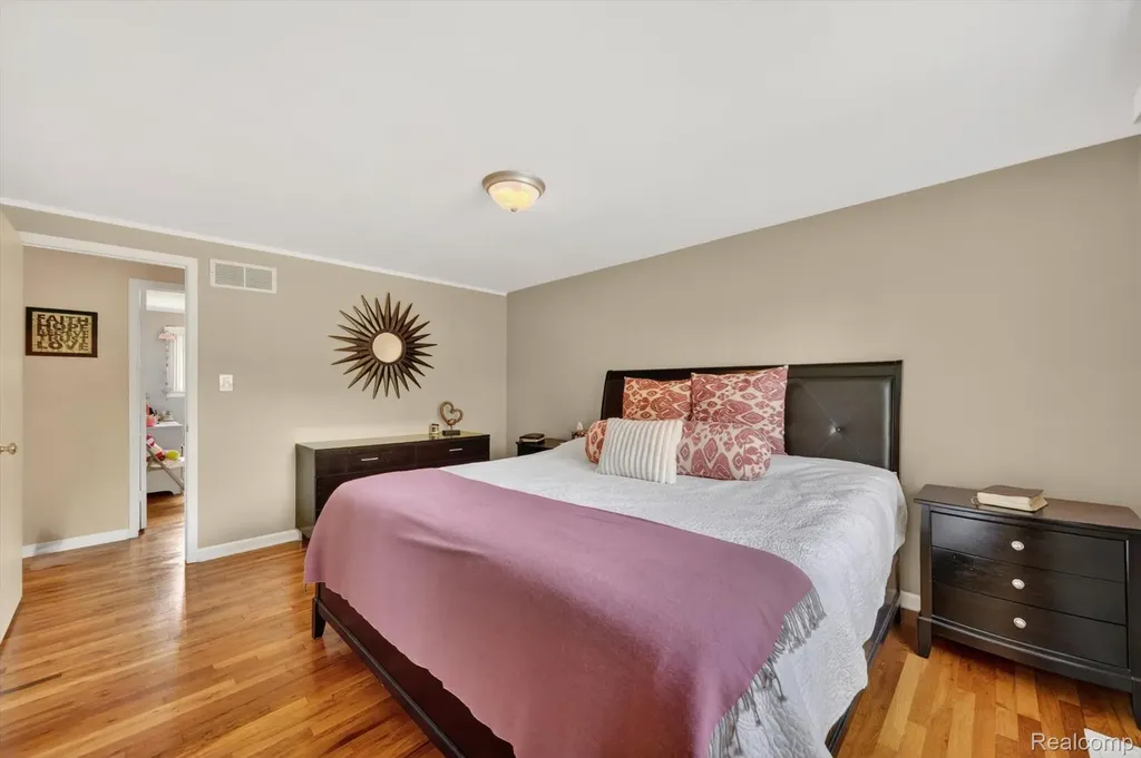 4059 Gatesford Circle Drive Troy City MI 48085
