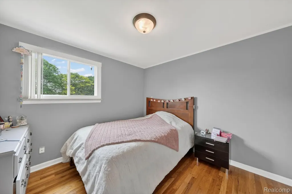 4059 Gatesford Circle Drive Troy City MI 48085