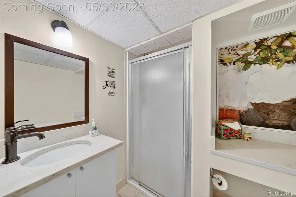 4059 Gatesford Circle Drive Troy City MI 48085