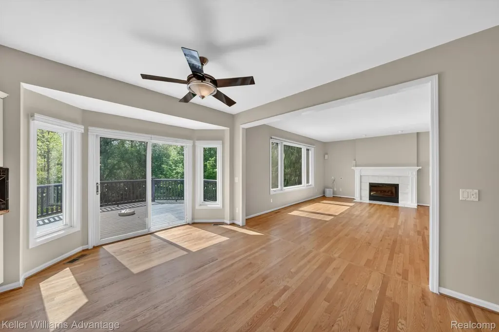 6356 Branford Drive West Bloomfield Charter Township MI 48322