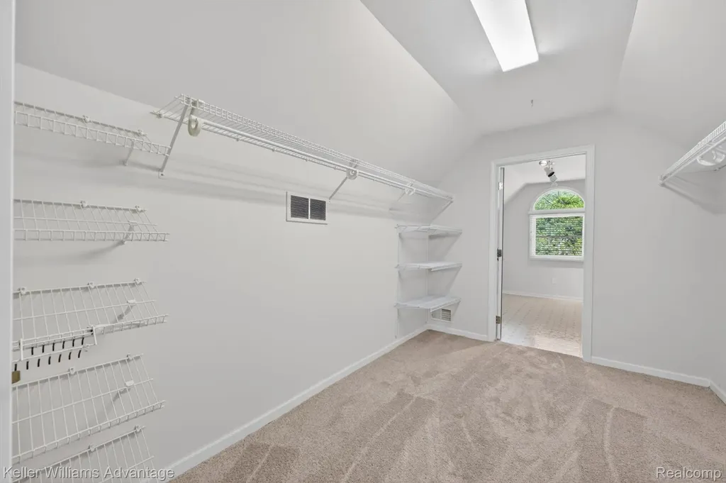 6356 Branford Drive West Bloomfield Charter Township MI 48322