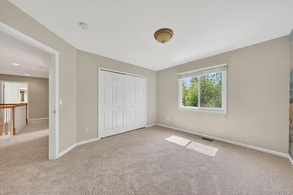 6356 Branford Drive West Bloomfield Charter Township MI 48322