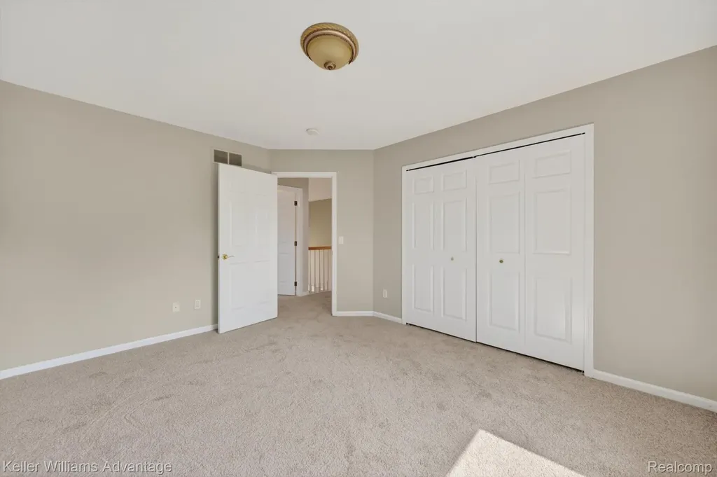 6356 Branford Drive West Bloomfield Charter Township MI 48322