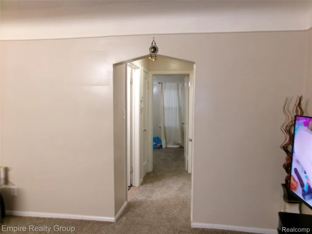 7507 W Parkway Street Redford Charter Township MI 48239