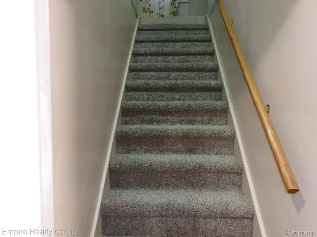 7507 W Parkway Street Redford Charter Township MI 48239