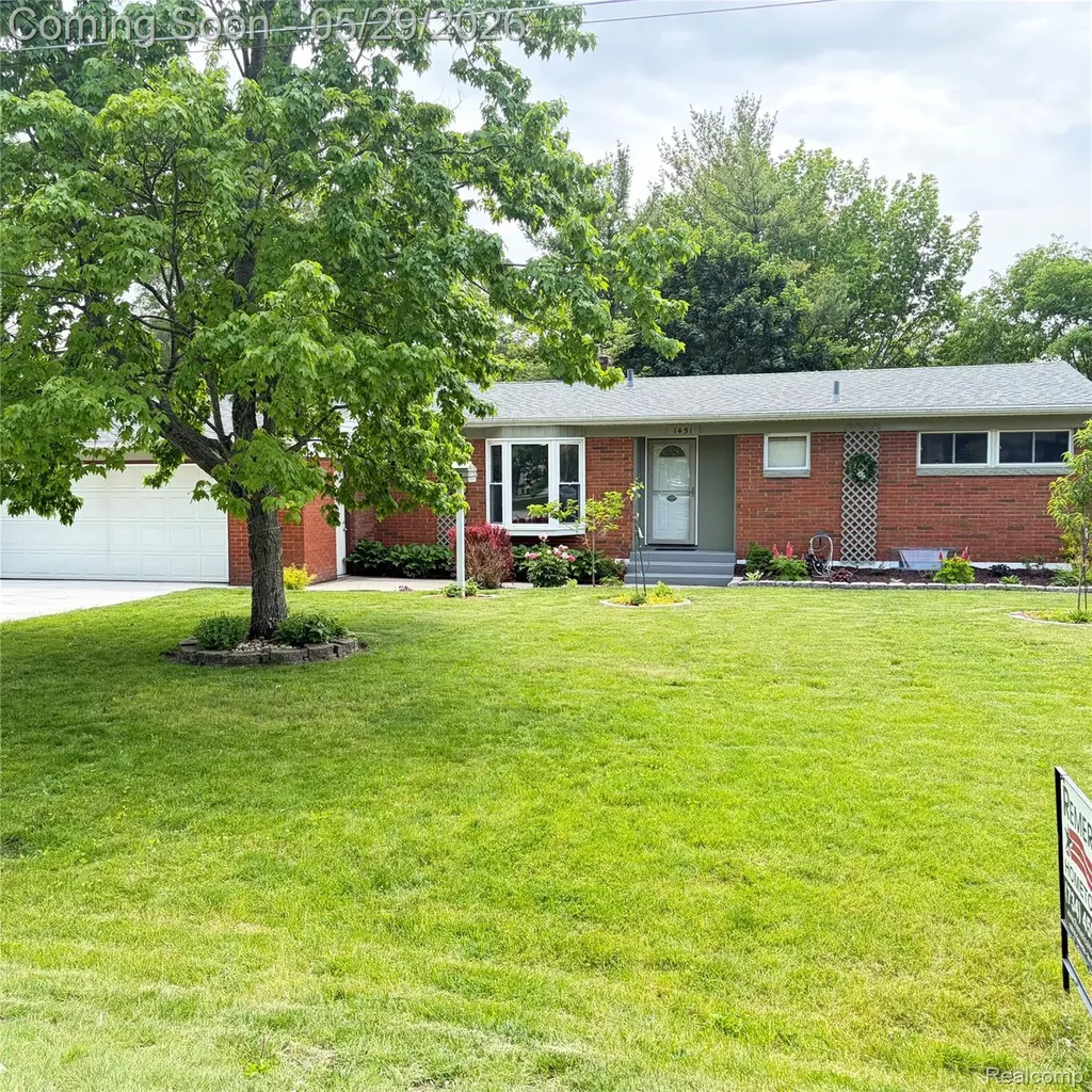 1451 Wilshire Road Meridian Charter Township MI 48840