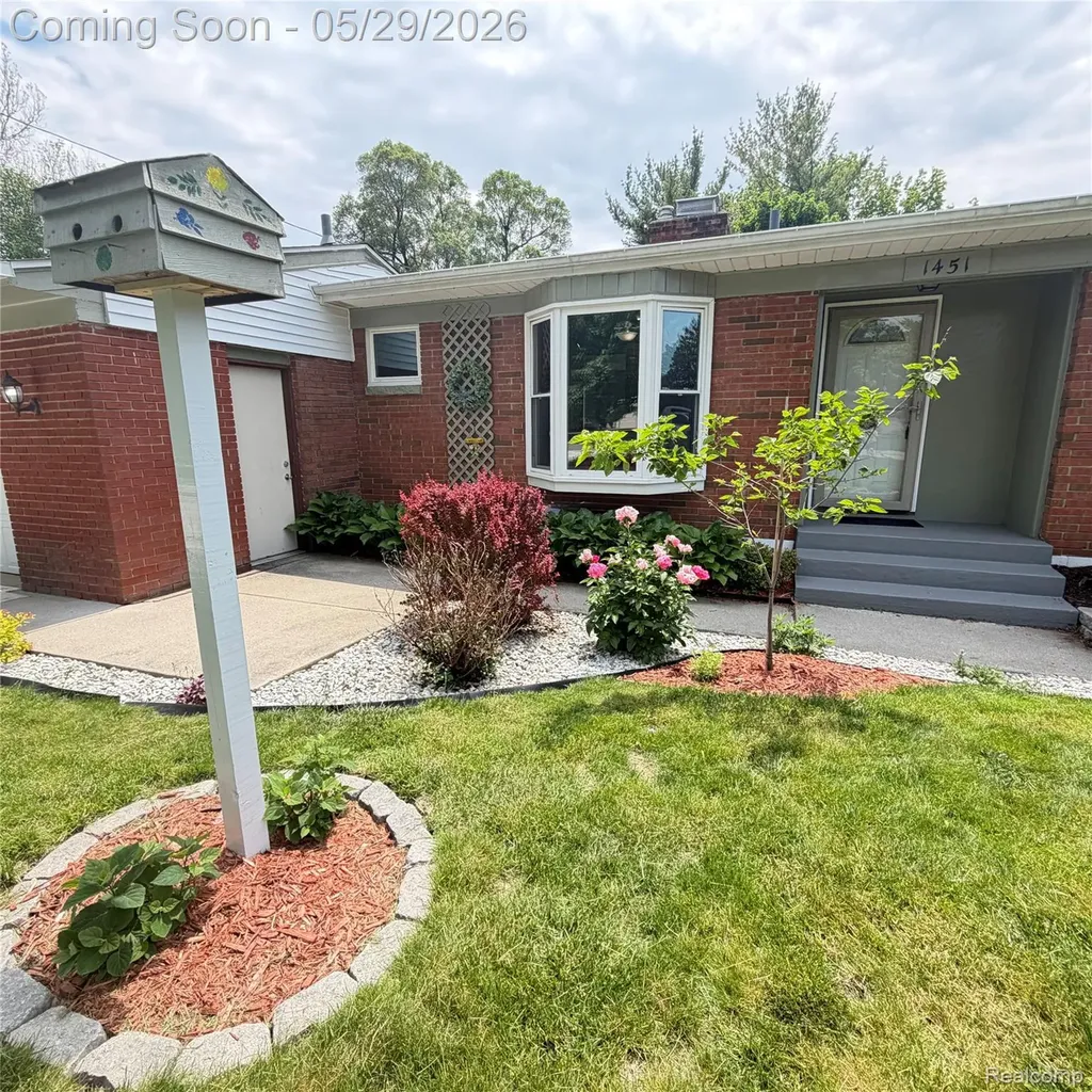 1451 Wilshire Road Meridian Charter Township MI 48840
