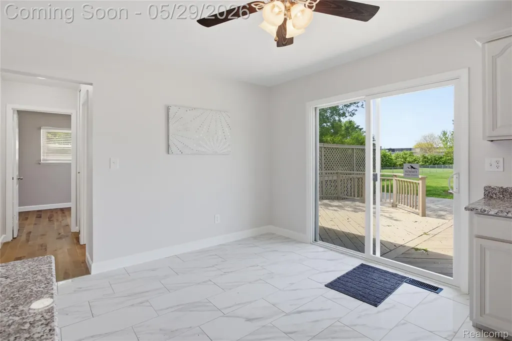 37257 Dundee Street Sterling Heights City MI 48310