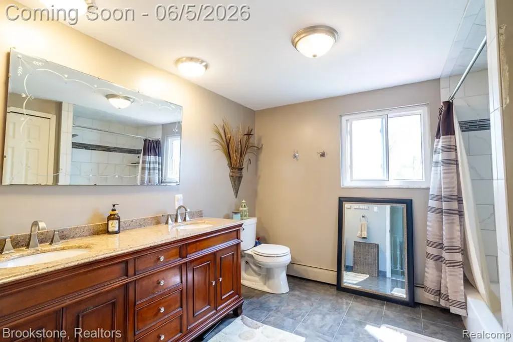 30100 Armada Ridge Road Richmond Township MI 48062