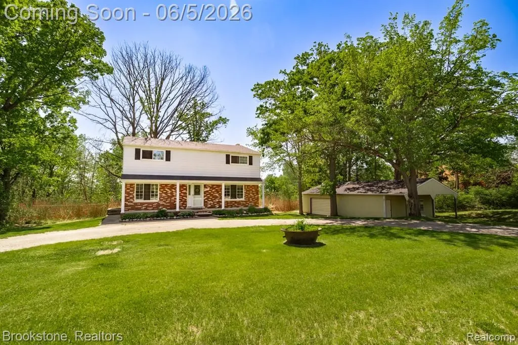 30100 Armada Ridge Road Richmond Township MI 48062