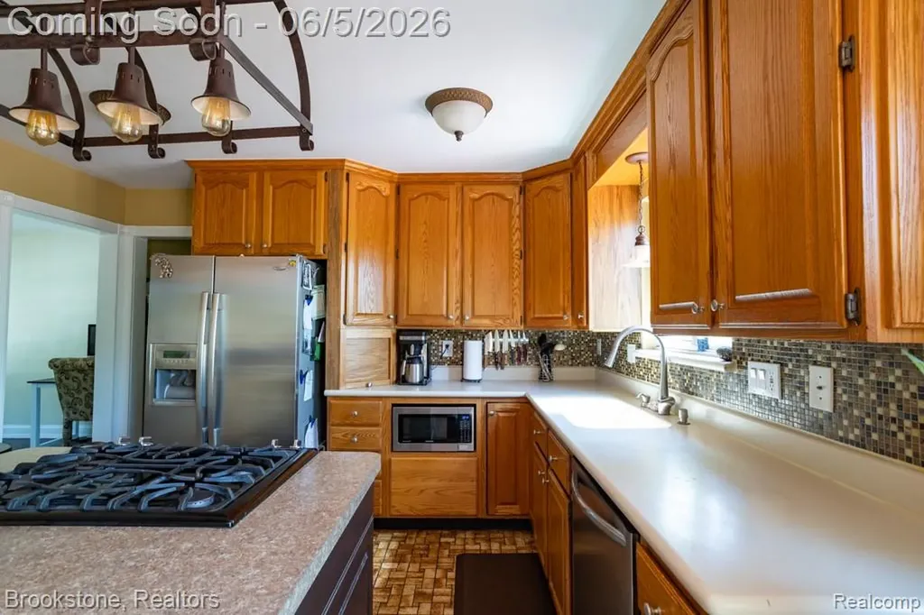 30100 Armada Ridge Road Richmond Township MI 48062