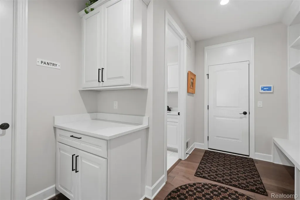 11701 Tuscany Court Plymouth Charter Township MI 48170