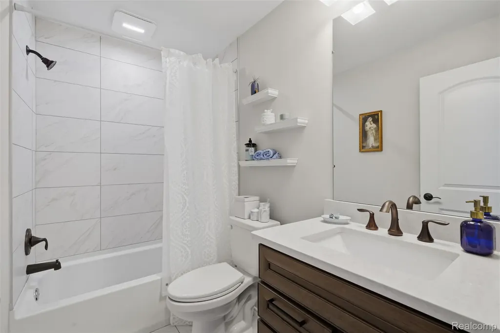 11701 Tuscany Court Plymouth Charter Township MI 48170