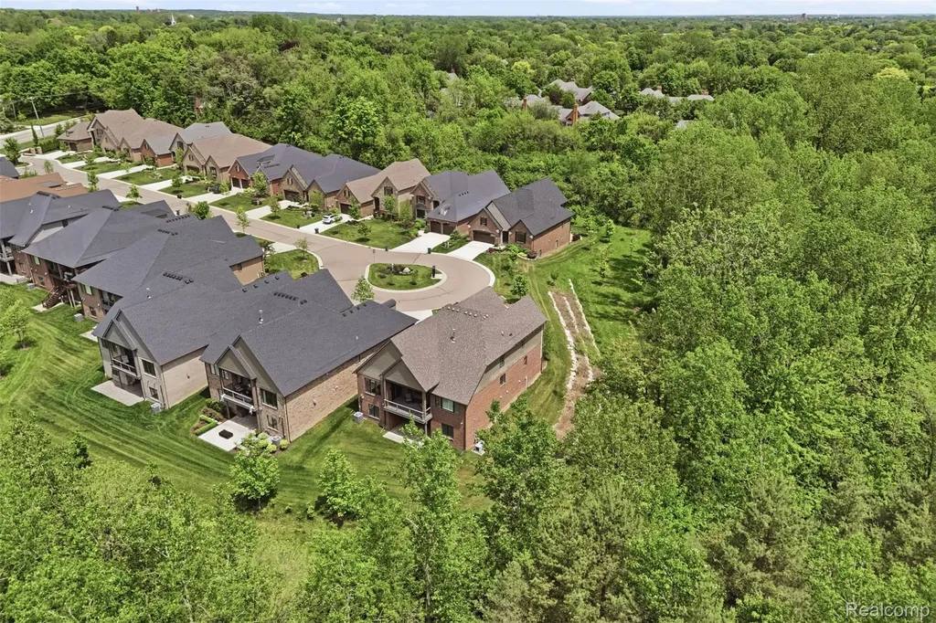 11701 Tuscany Court Plymouth Charter Township MI 48170