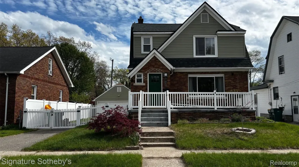 36773 Bibbins Street Romulus City MI 48174