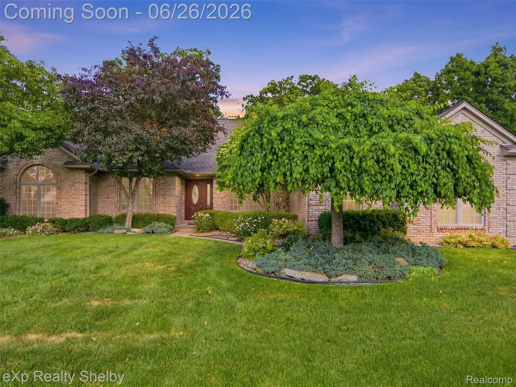 56432 Cromwell Court Shelby Charter Township MI 48316