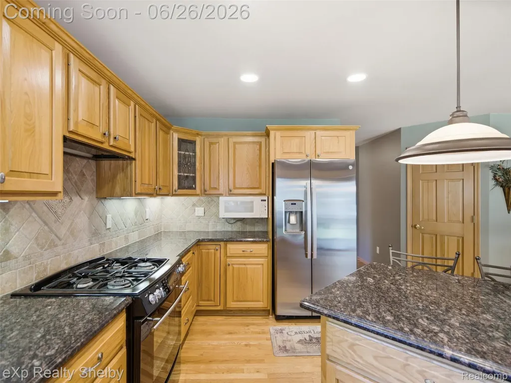 56432 Cromwell Court Shelby Charter Township MI 48316