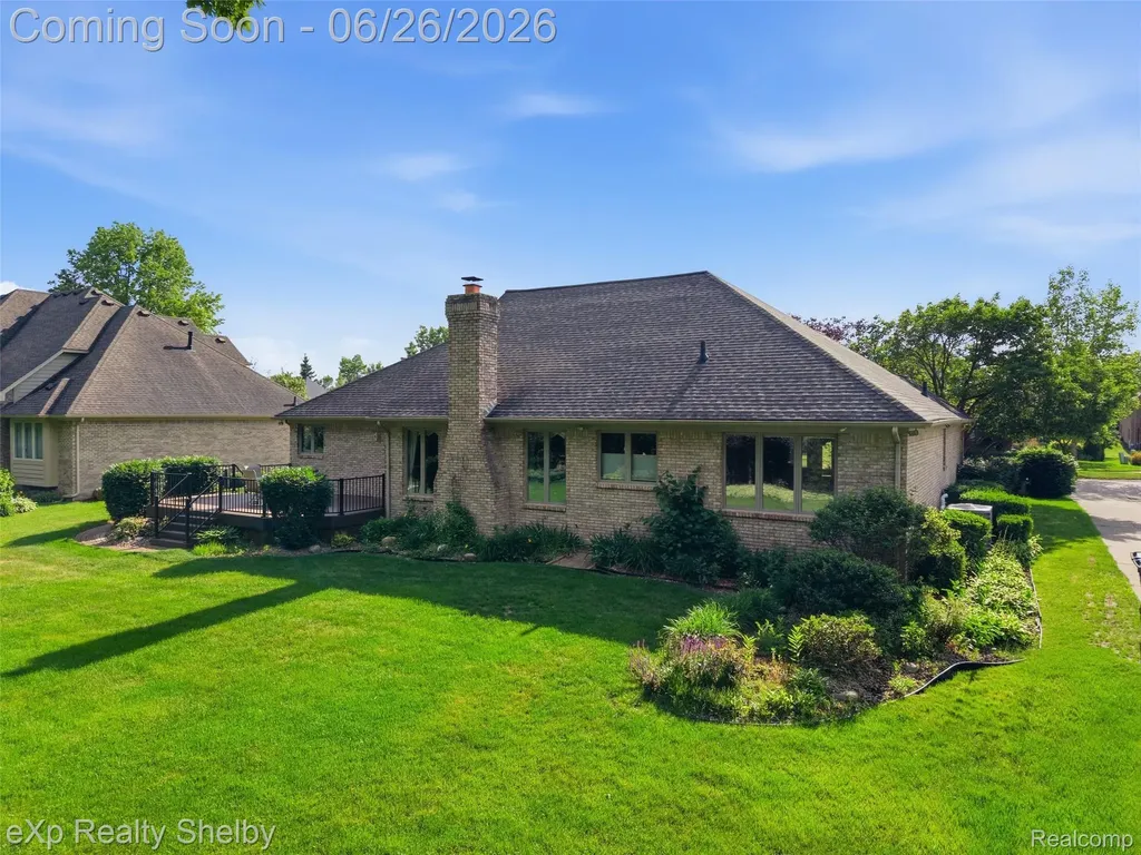 56432 Cromwell Court Shelby Charter Township MI 48316