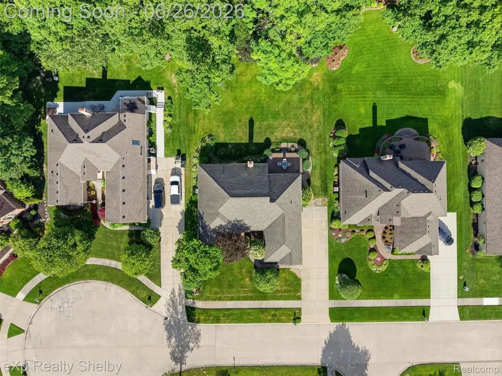 56432 Cromwell Court Shelby Charter Township MI 48316