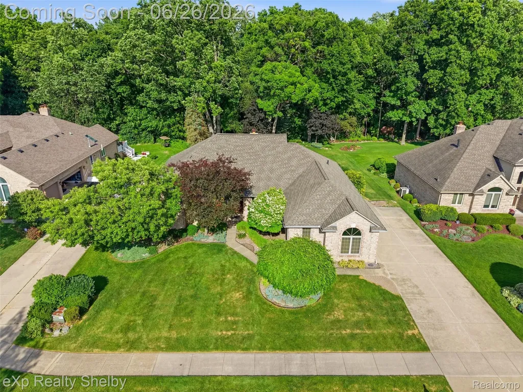 56432 Cromwell Court Shelby Charter Township MI 48316