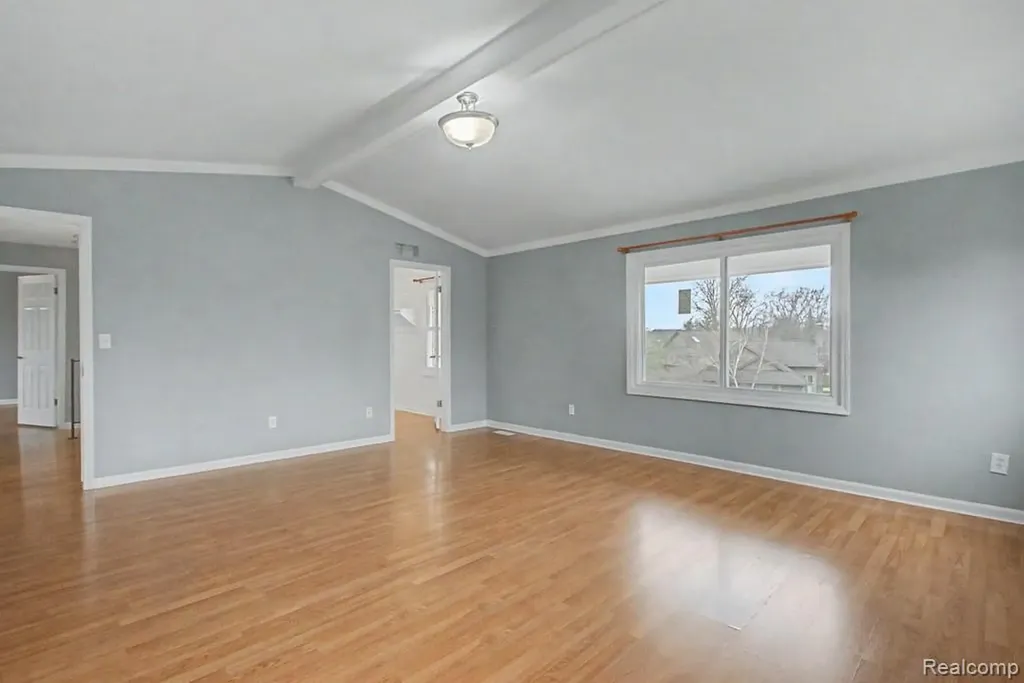 5394 Pond Bluff Drive West Bloomfield Charter Township MI 48323