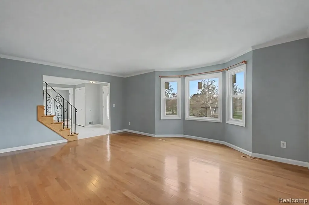 5394 Pond Bluff Drive West Bloomfield Charter Township MI 48323