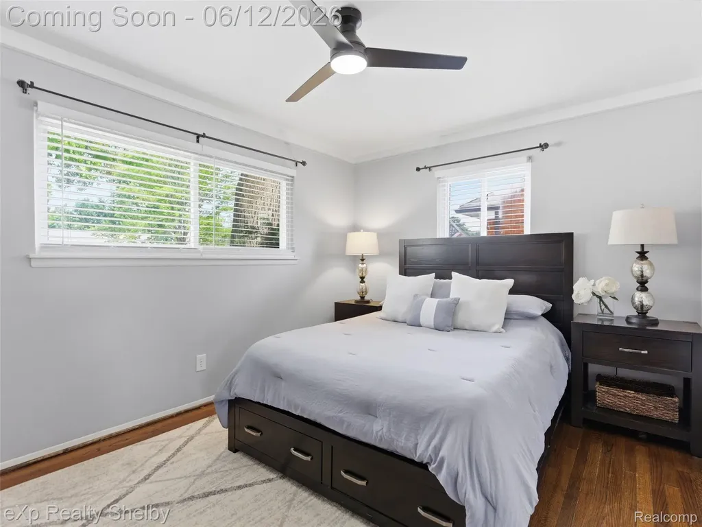 29451 Mark Avenue Madison Heights City MI 48071