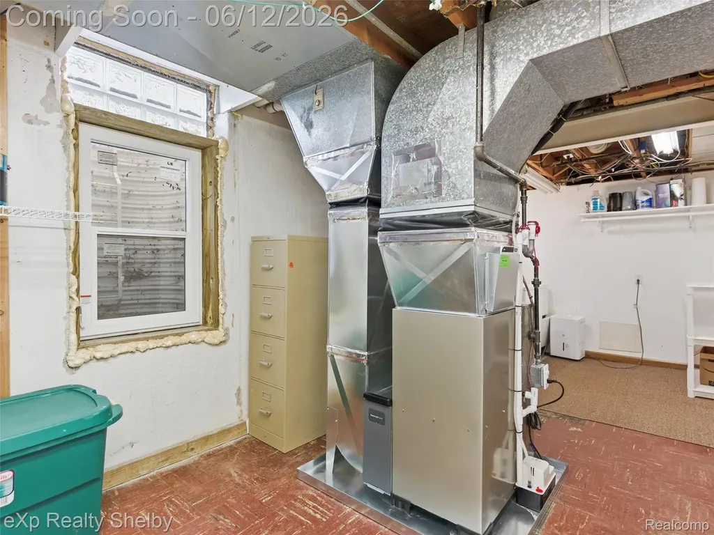 29451 Mark Avenue Madison Heights City MI 48071