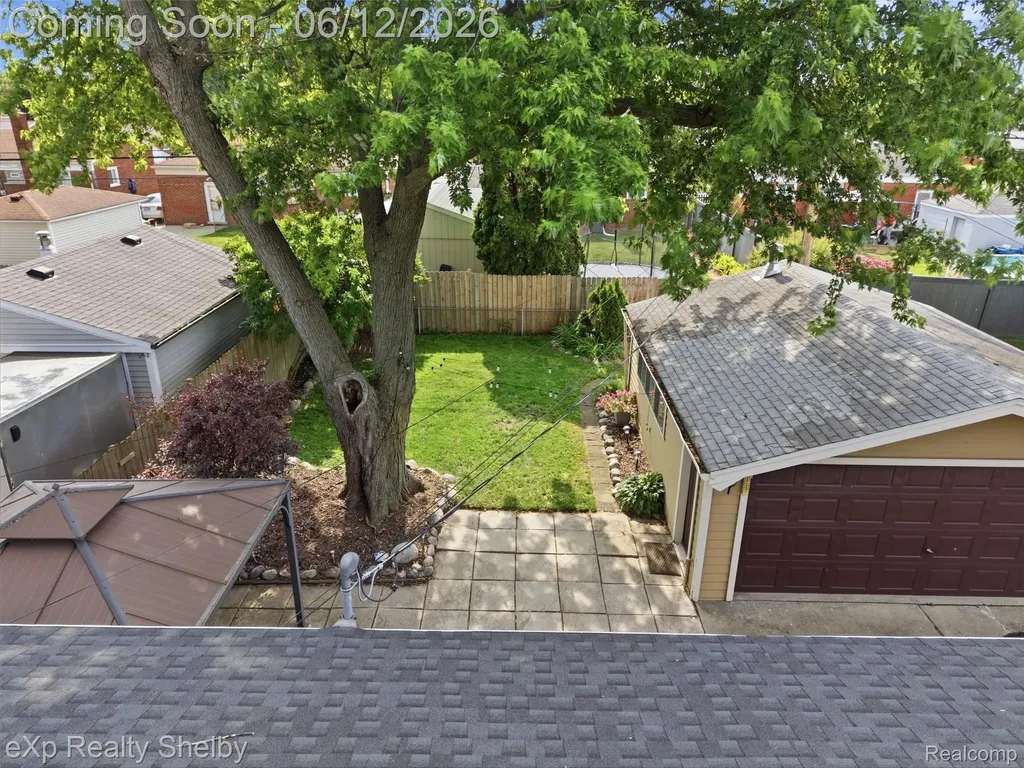 29451 Mark Avenue Madison Heights City MI 48071