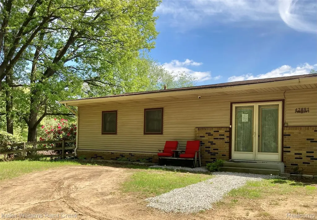 42891 Bemis Road Sumpter Township MI 48111