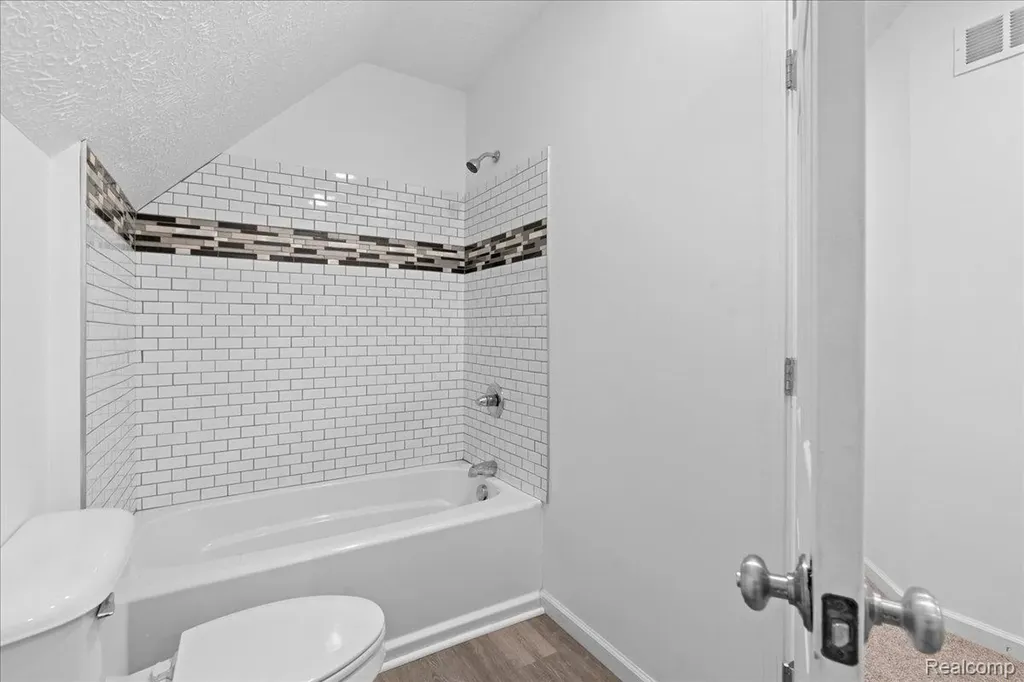 201 Lyman Street Corunna City MI 48817