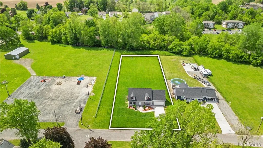 201 Lyman Street Corunna City MI 48817
