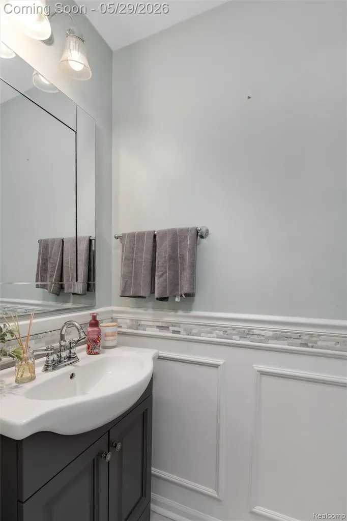 56312 Oasis Drive Macomb Township MI 48042